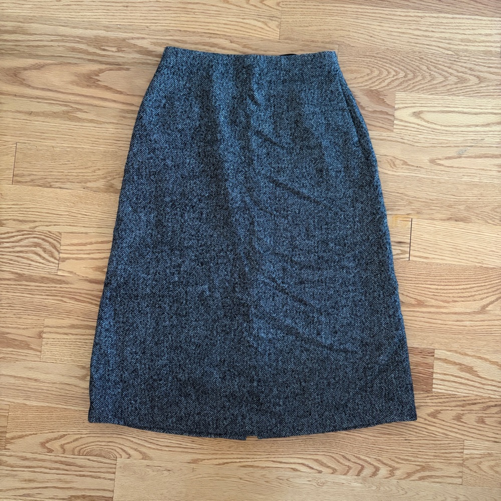 Uniqlo Grey Herringbone Wool Midi Skirt Size 2